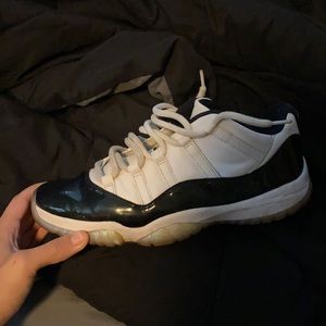 Jordan 11 emeralds. 7/10 condition.